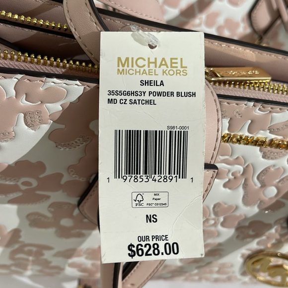 Michael Kors Sheila Medium Sequined Floral CZ Satchel
Powder Blush
NWT - Picture 6 of 16